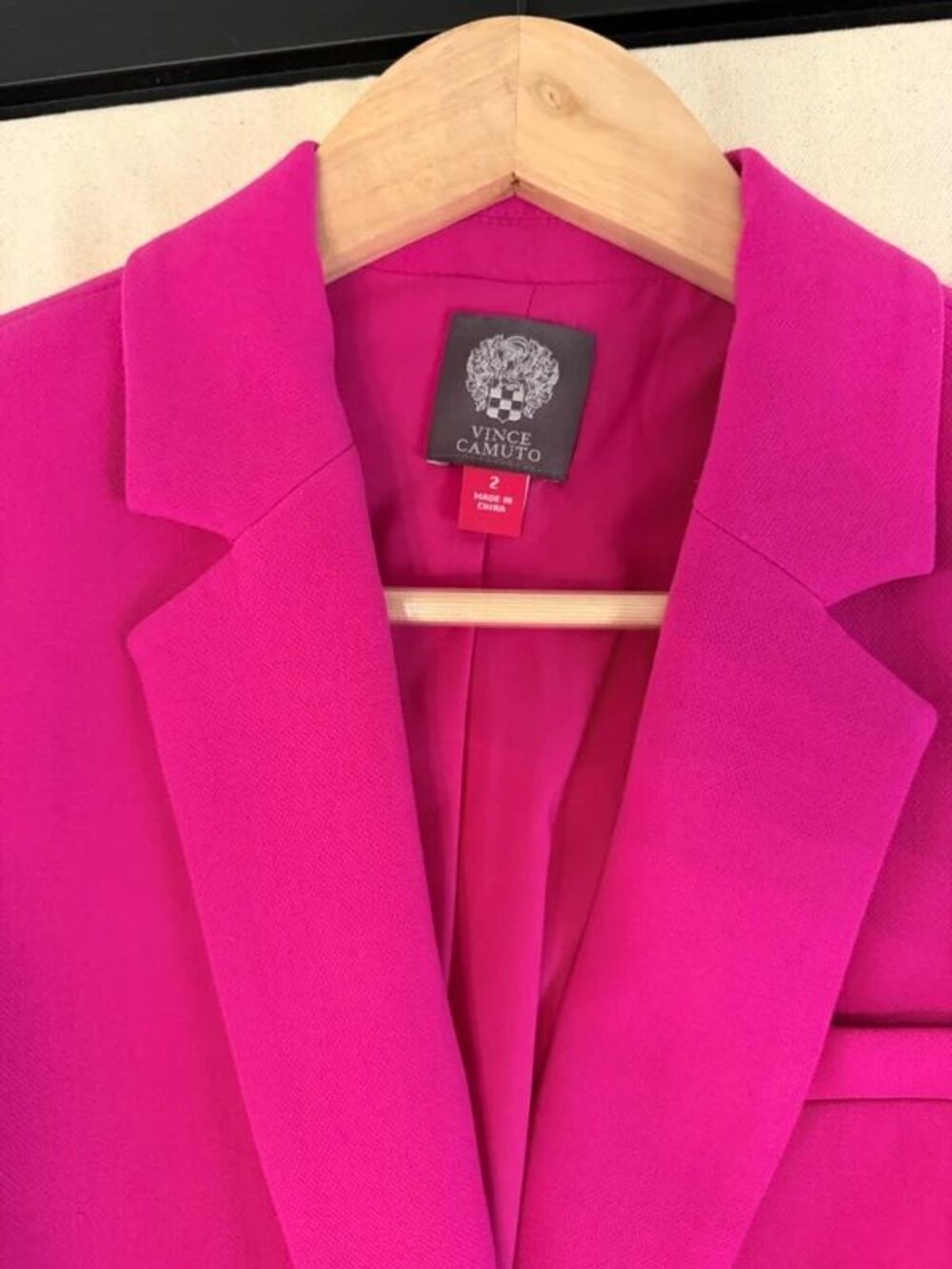 Vince Camuto Hot Pink Fuchsia Blazer Pants Suit Set Size 2 - Picture 3 of 16